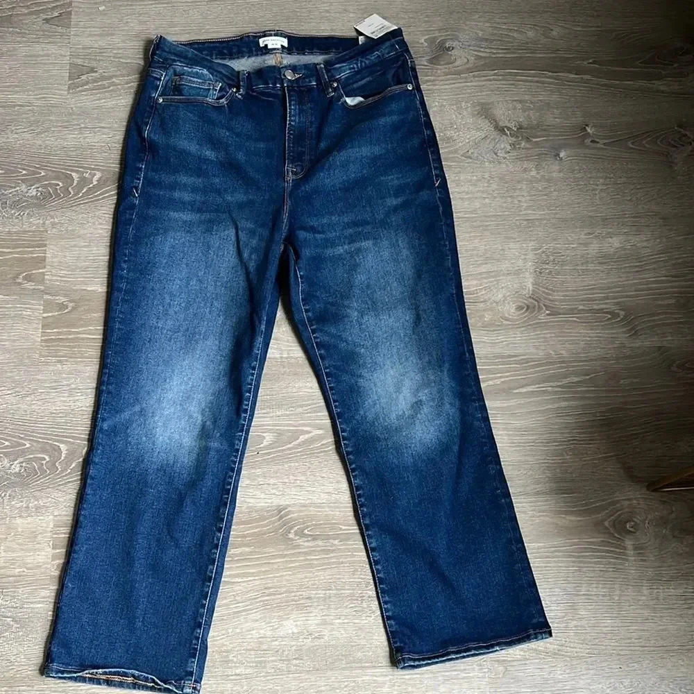Good American Women's Straight Leg Jeans in Dark Blue Wash